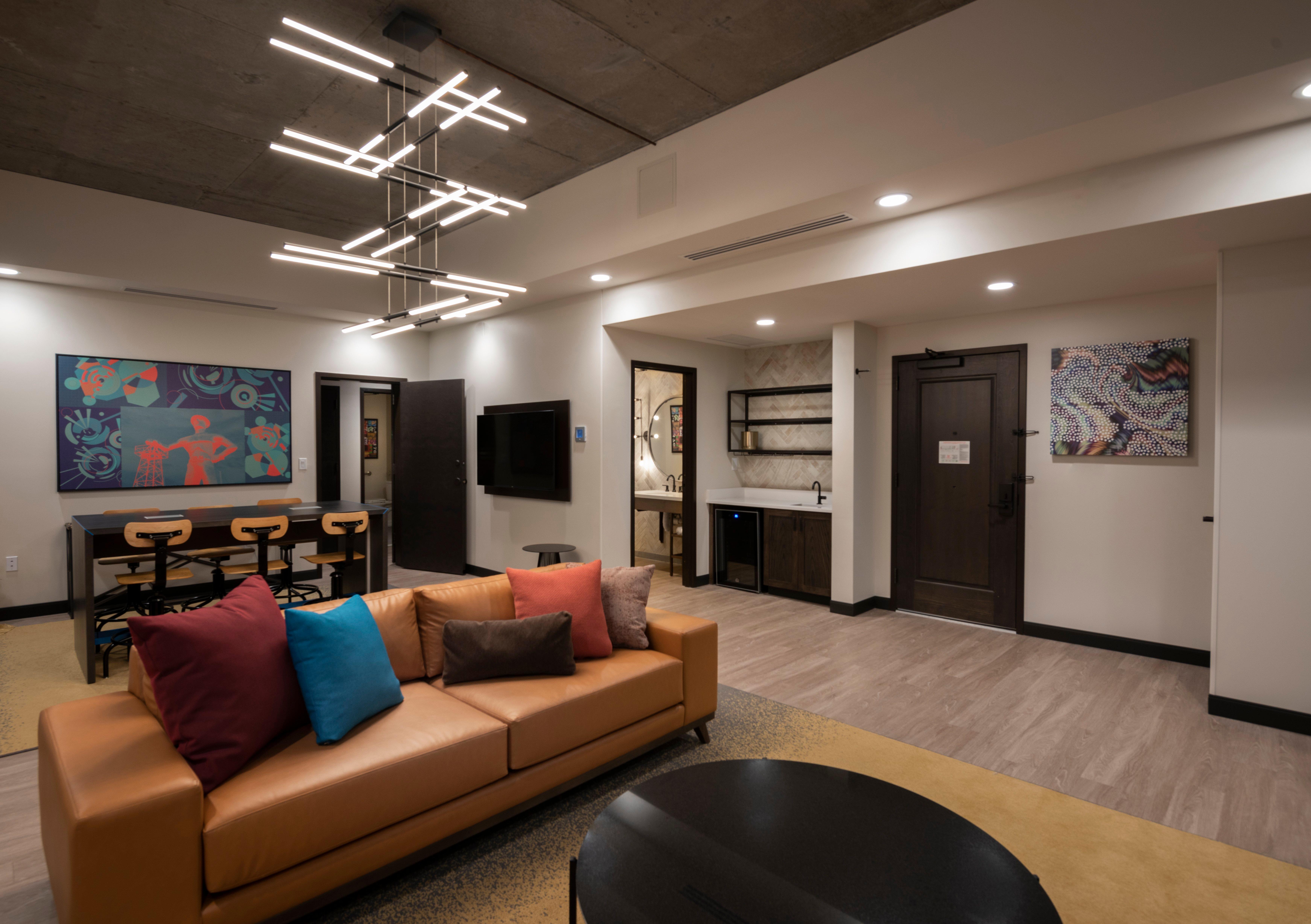 Hotel Indigo Tulsa Dwtn/Entertainment Area Eksteriør bilde