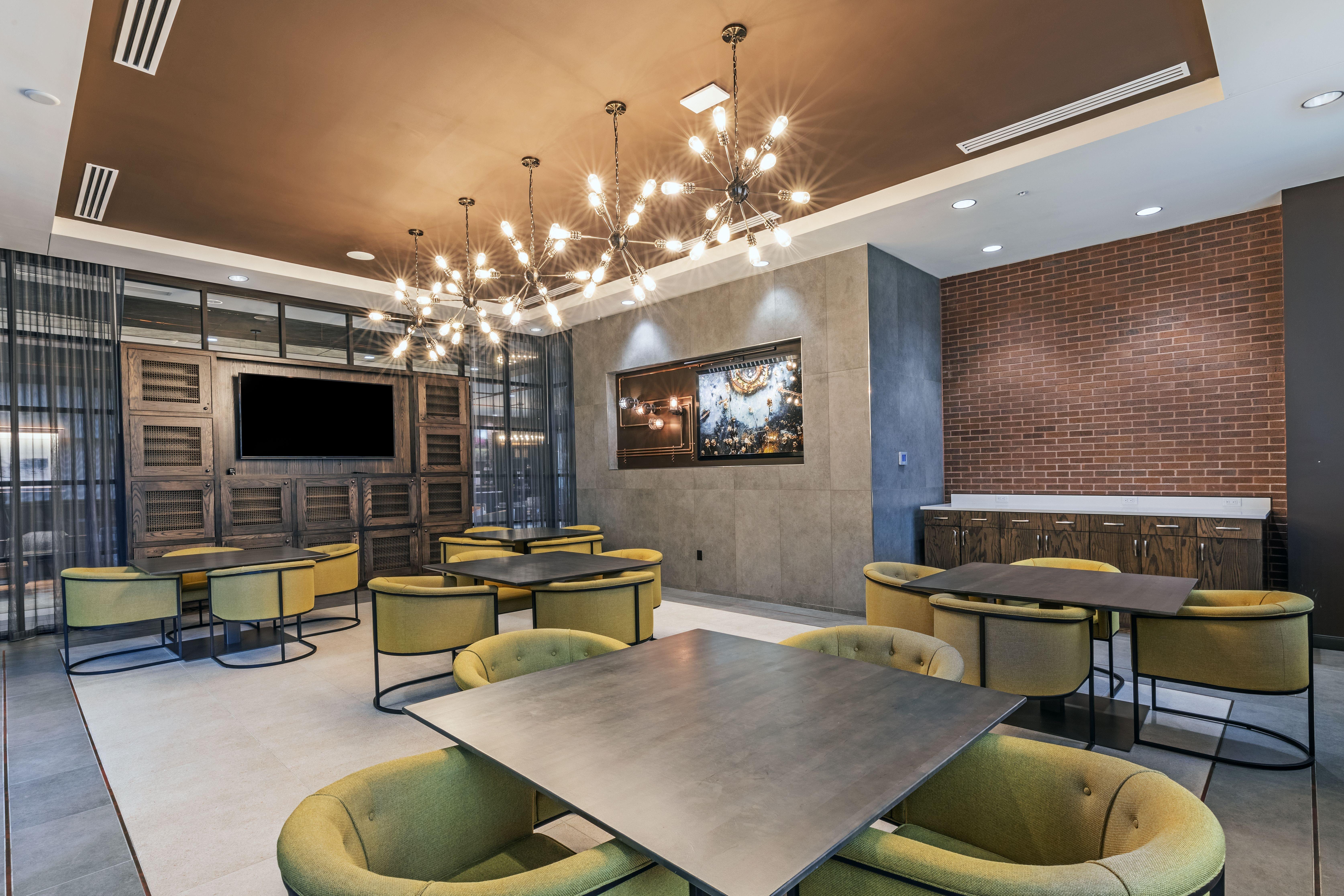 Hotel Indigo Tulsa Dwtn/Entertainment Area Eksteriør bilde